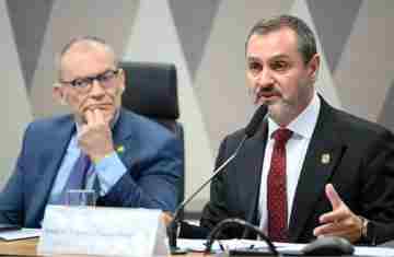  Fraudes financeiras podem chegar a R$ 12 bilhões, estima diretor da PF 